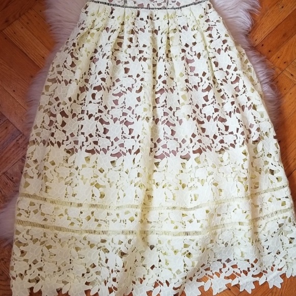 ❤️SOLD❤️ SELF PORTRAIT AZALEA LACE DRESS - Picture 6 of 7